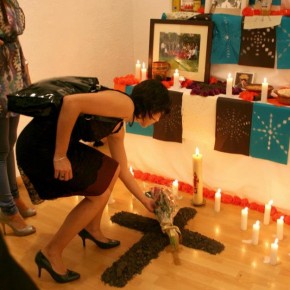 Viviana Martinez "El Ausente"