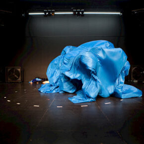 Kunstenfestivaldesarts 2025 Highlights: Ecstasy, Grief, Resistance Miet Warlop Delirium