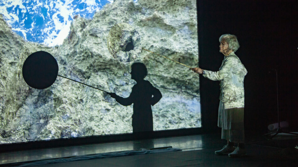 climate-performance-art-choreographies-of-collapse